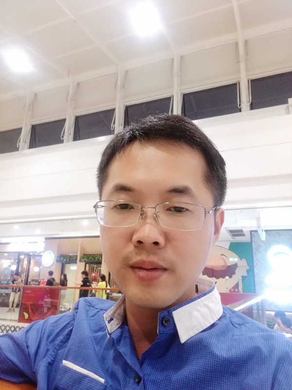 孤独小舟的第一张照片--平和相亲网