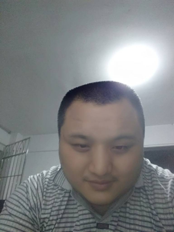 我在机场等艘船的第一张照片--平和相亲网
