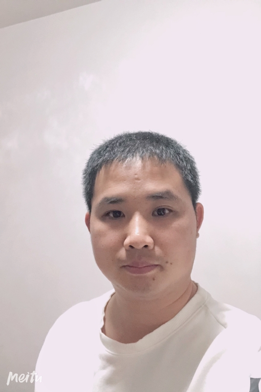 小梁的第一张照片--平和相亲网
