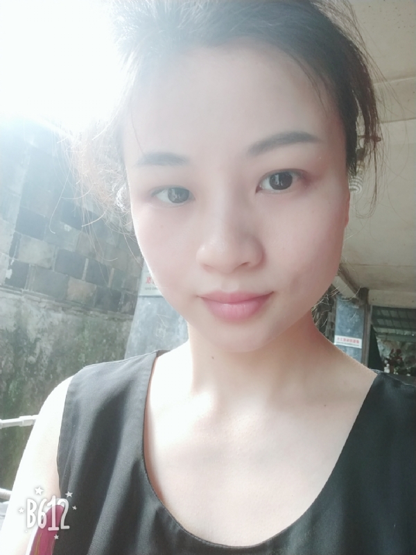 慢慢的第三张照片--平和相亲网