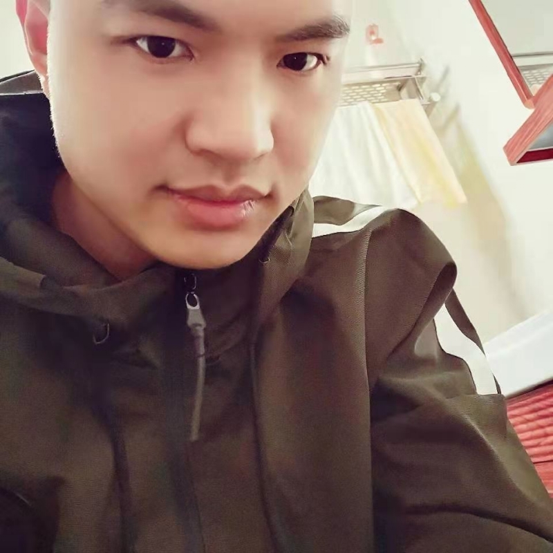 高大上的宅男的第一张照片--平和相亲网