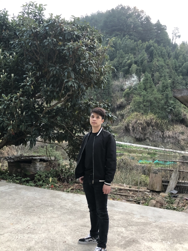 随遇而安的第一张照片--平和相亲网