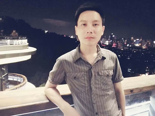 幕秋的第一张照片--平和相亲网