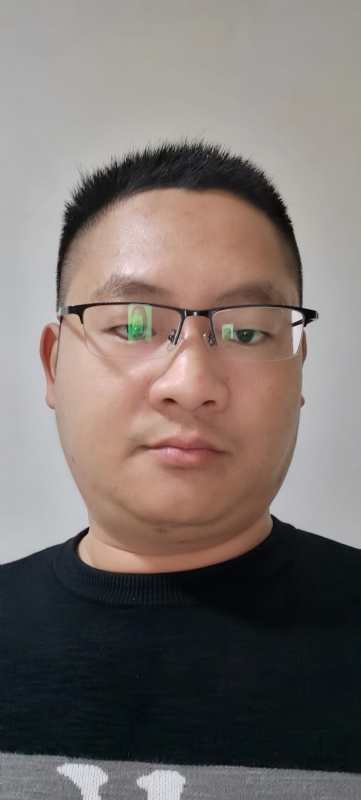 龙逍遥的第一张照片--平和相亲网
