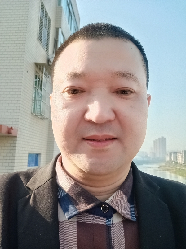 曾经受伤的心灵的第二张照片--平和相亲网