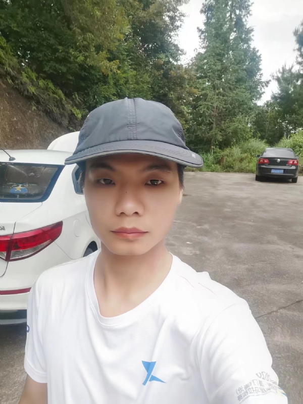 执手幸福的第一张照片--平和相亲网
