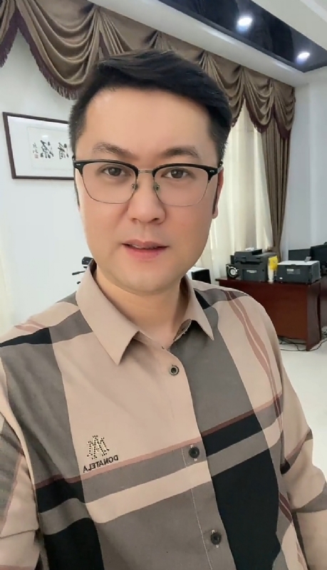勤勉的第一张照片--平和相亲网