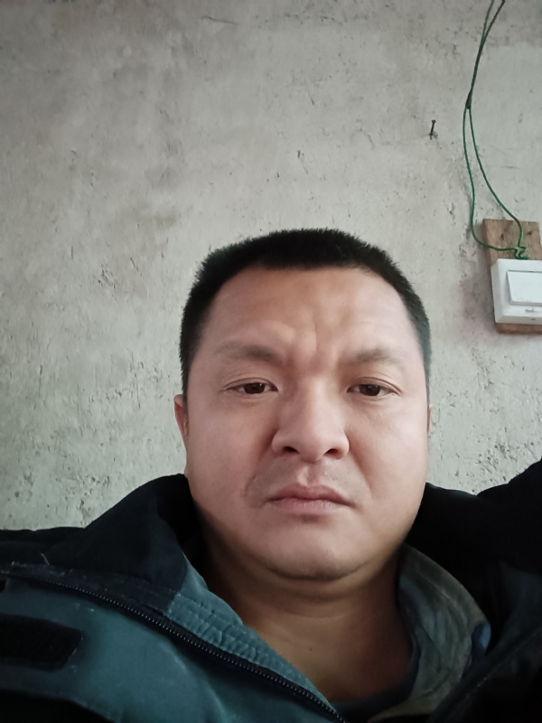 兰成龙的第二张照片--平和相亲网