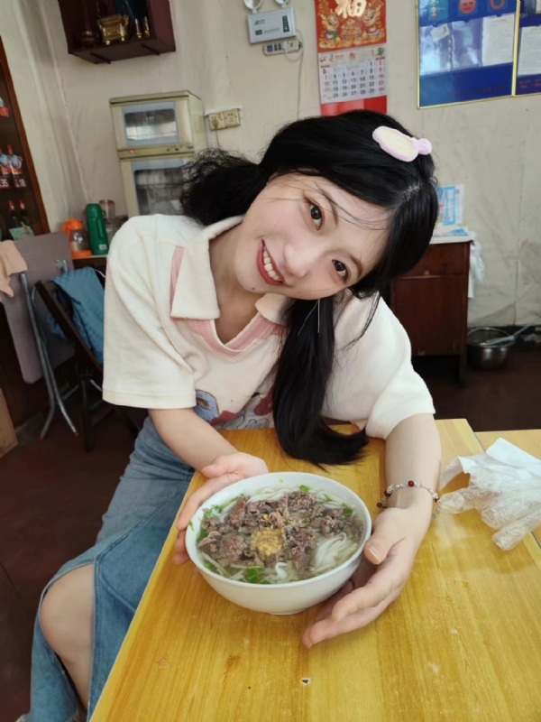 甜果的第一张照片--平和相亲网