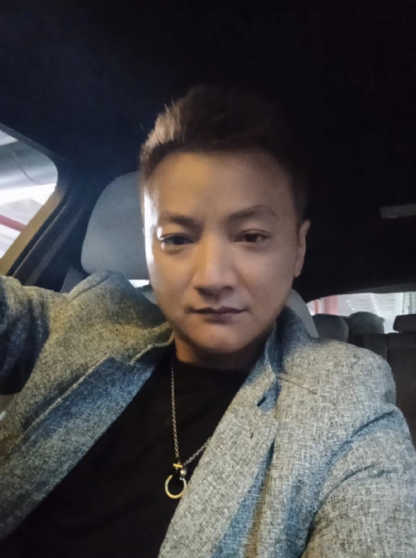 夜、有雨敲窗的第三张照片--平和相亲网